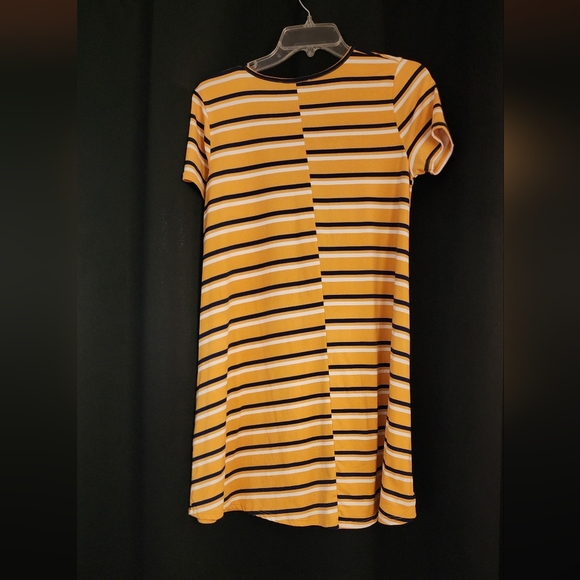 Women's Forever21 Blue and Yellow Striped Mini Dress Size L Gently Used - Picture 2 of 3